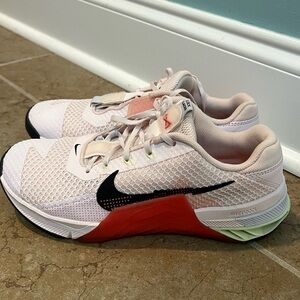 Nike women’s metcon 7